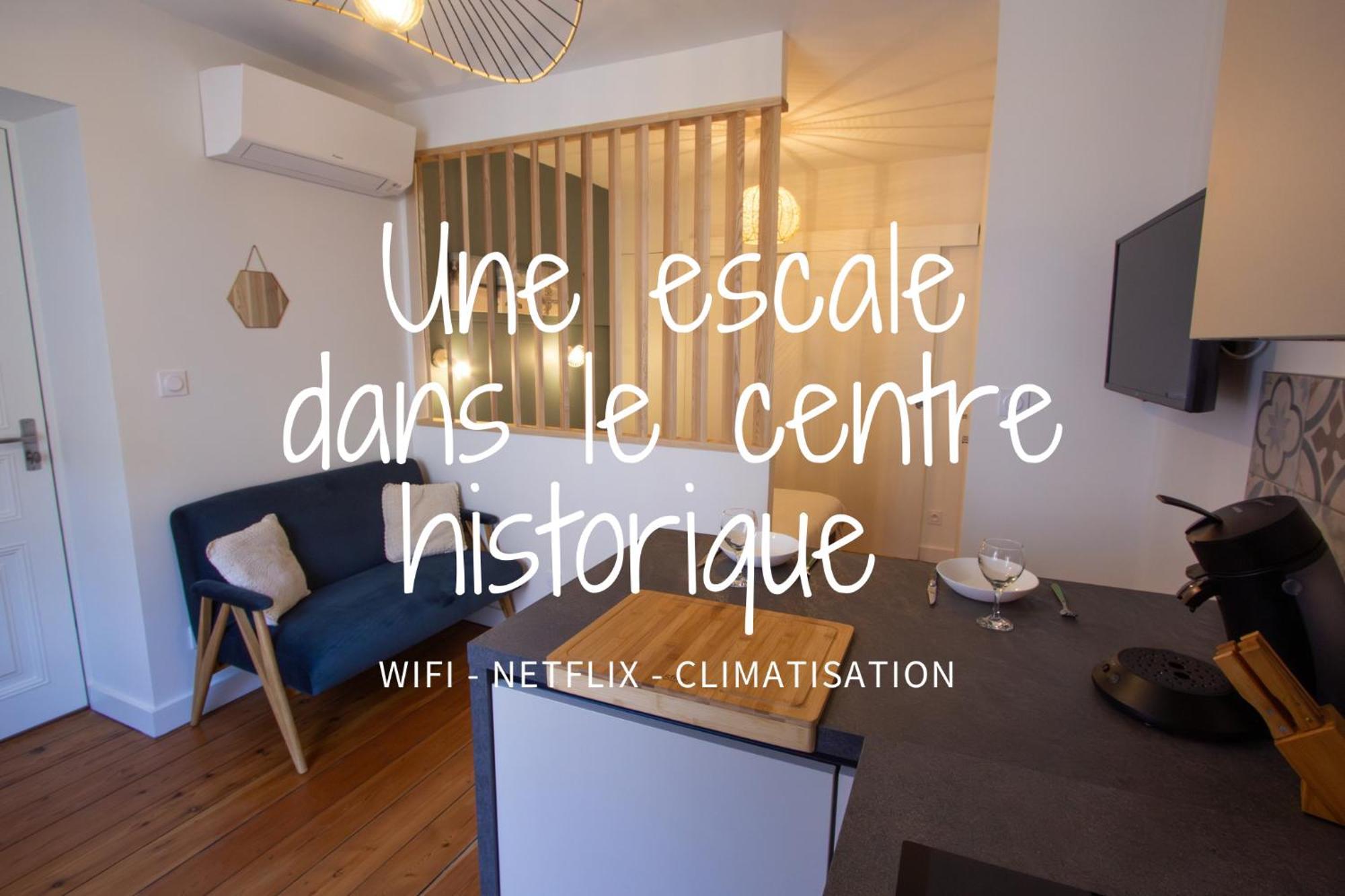 Une Petite Escale Dans Le Centre Historique 몽토방 외부 사진